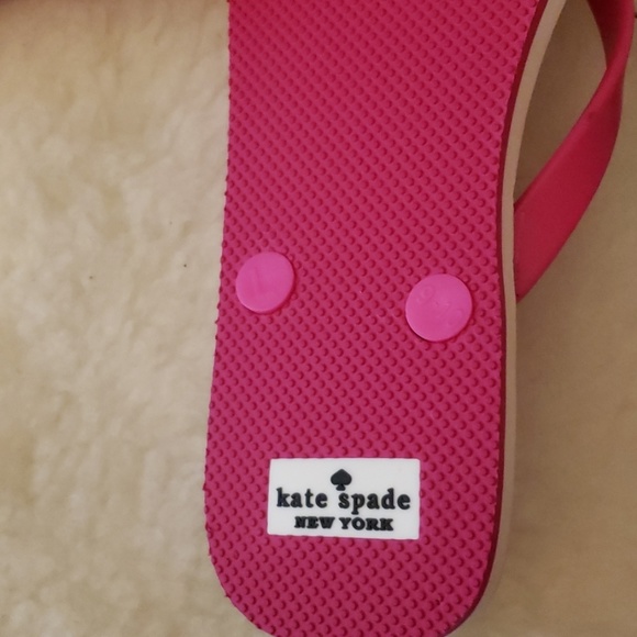 SOLD Kate Spade Monkey Flip Flops - Picture 3 of 8